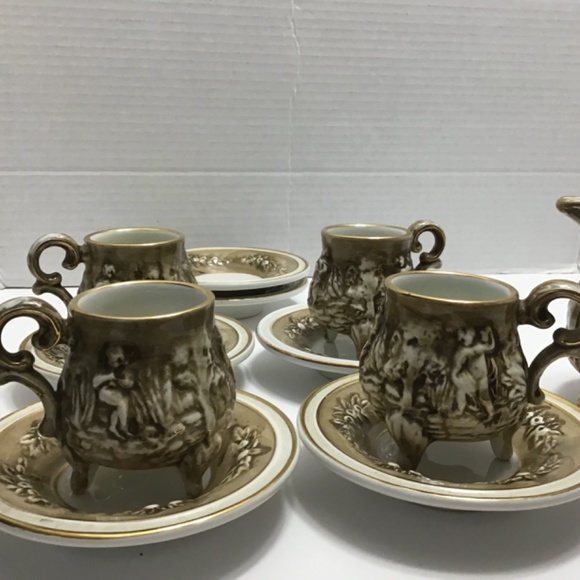 R. Capodimonte M.A.S. Small teapot with 4 footed cups and 6 plates - Picture 14 of 16
